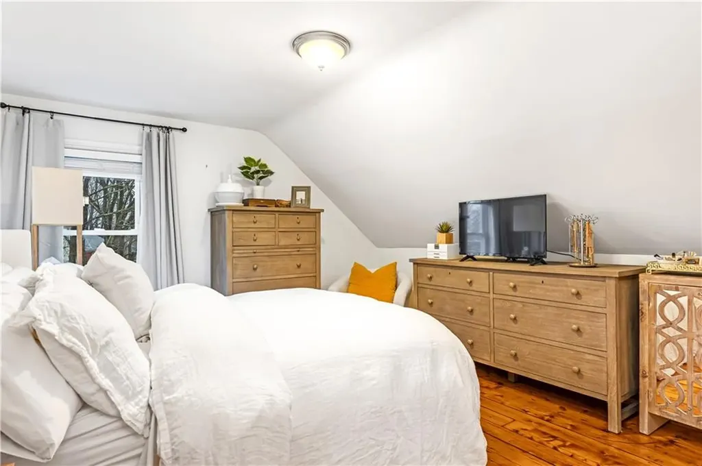 21 Exeter Street Providence RI 02906