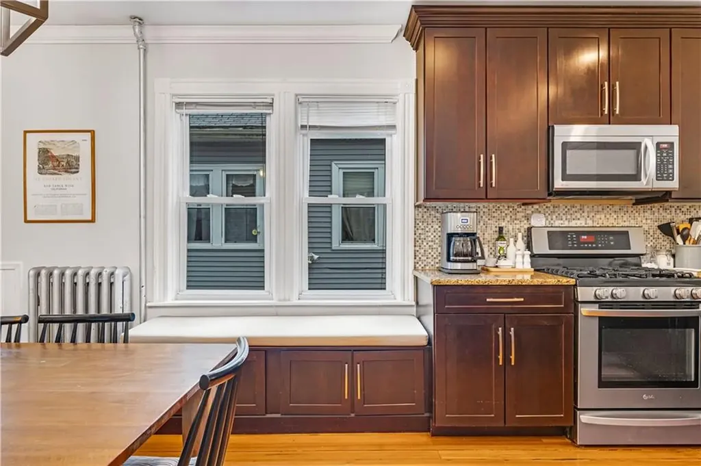 21 Exeter Street Providence RI 02906