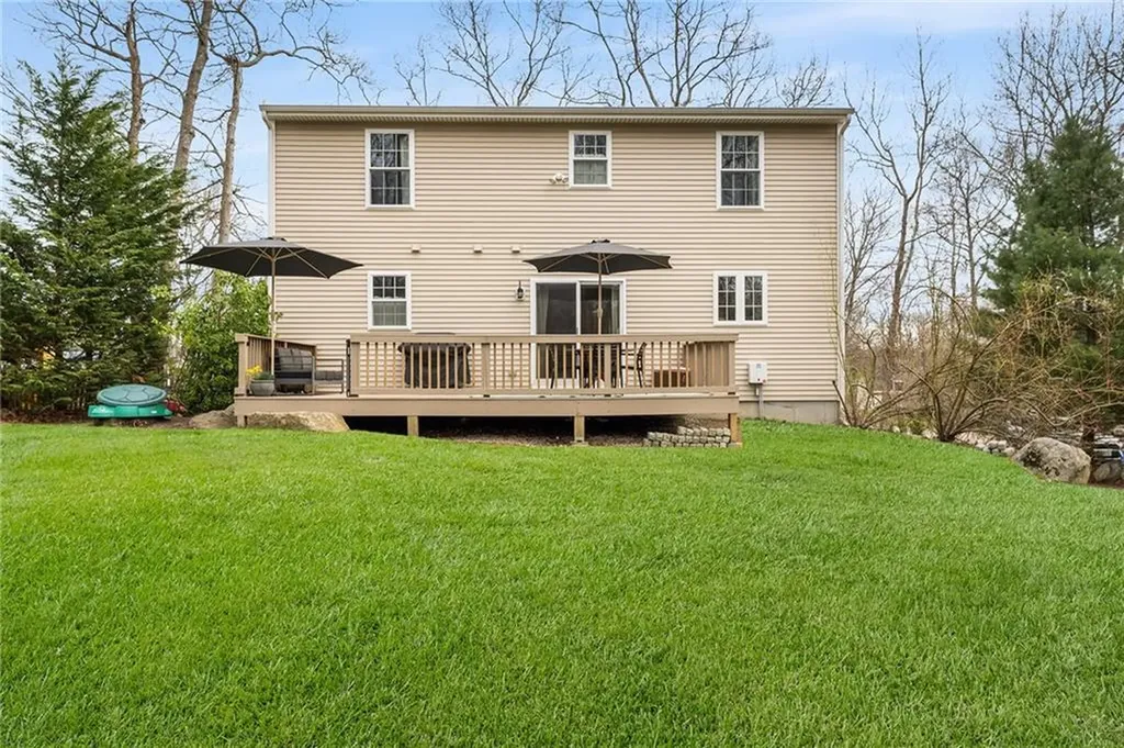 135 Crandall Road Tiverton RI 02878