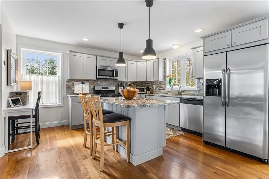 135 Crandall Road Tiverton RI 02878
