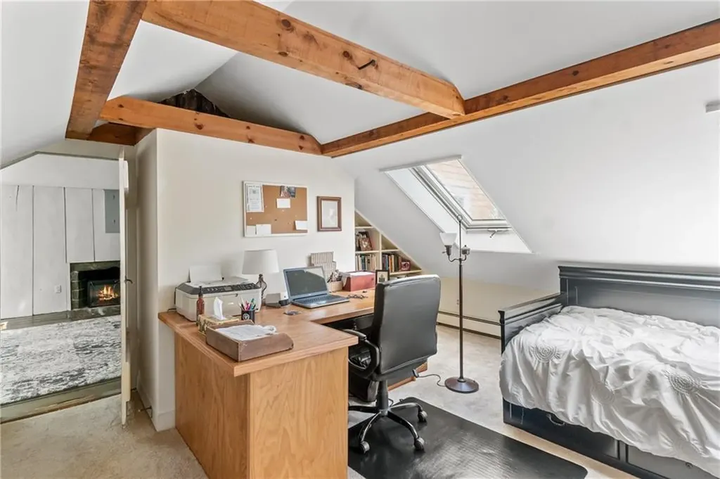 16 Foster Center Road Foster RI 02825