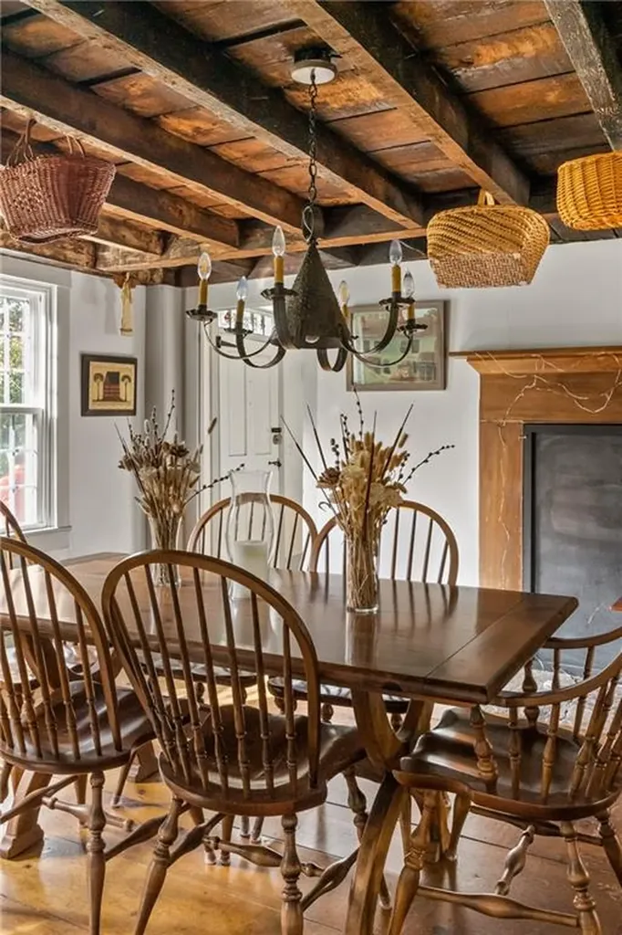 16 Foster Center Road Foster RI 02825