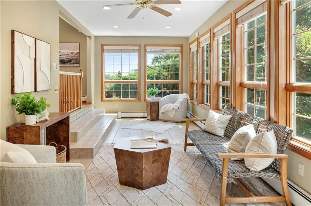297 Black Point Lane Portsmouth RI 02871