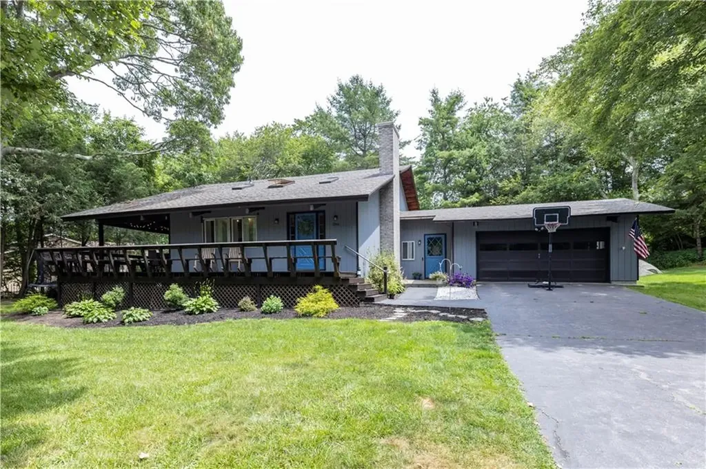 1 Castle Way Westerly RI 02891