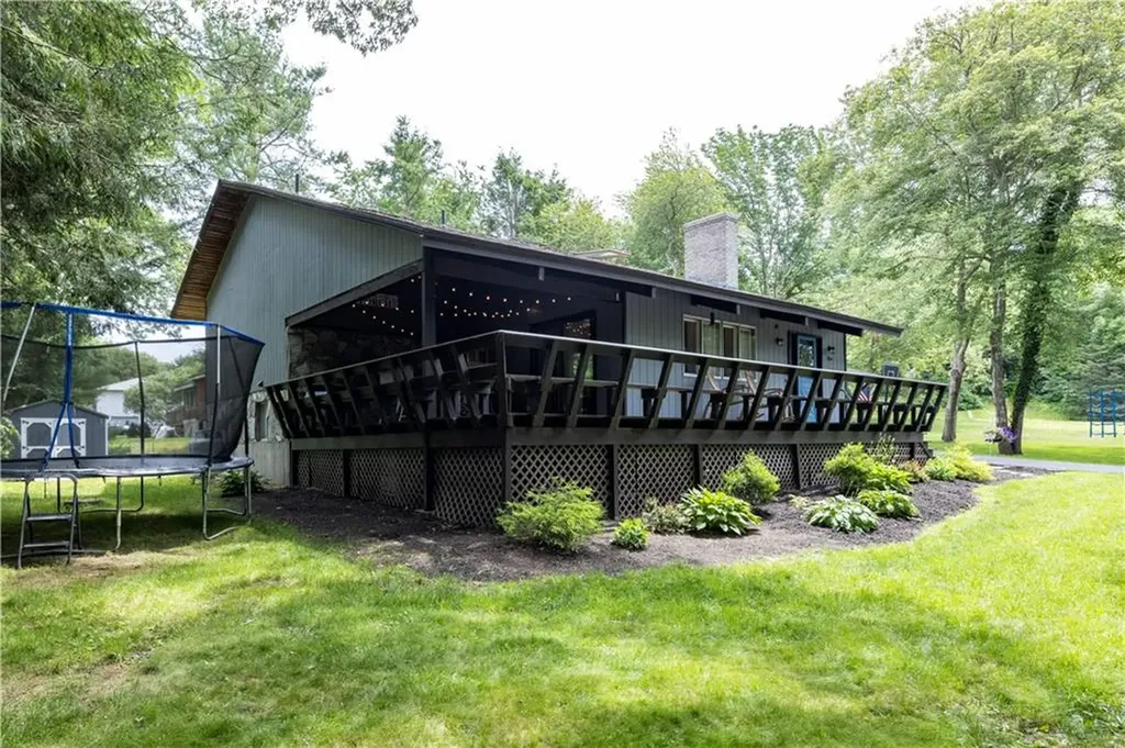 1 Castle Way Westerly RI 02891