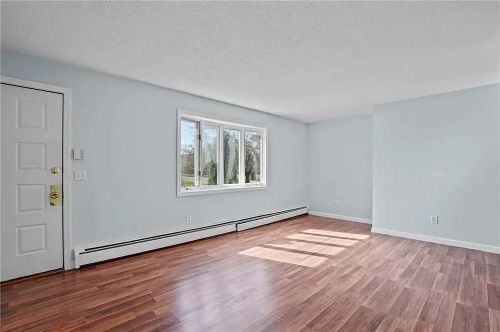 29 Holly Street Cranston RI 02910