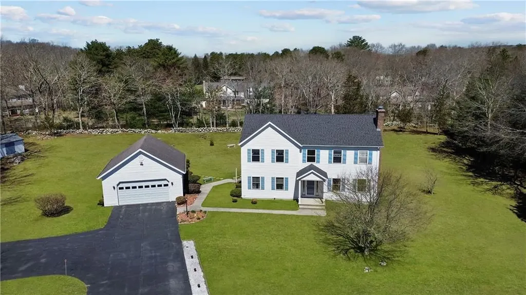 1 Del Bonis Drive Richmond RI 02892