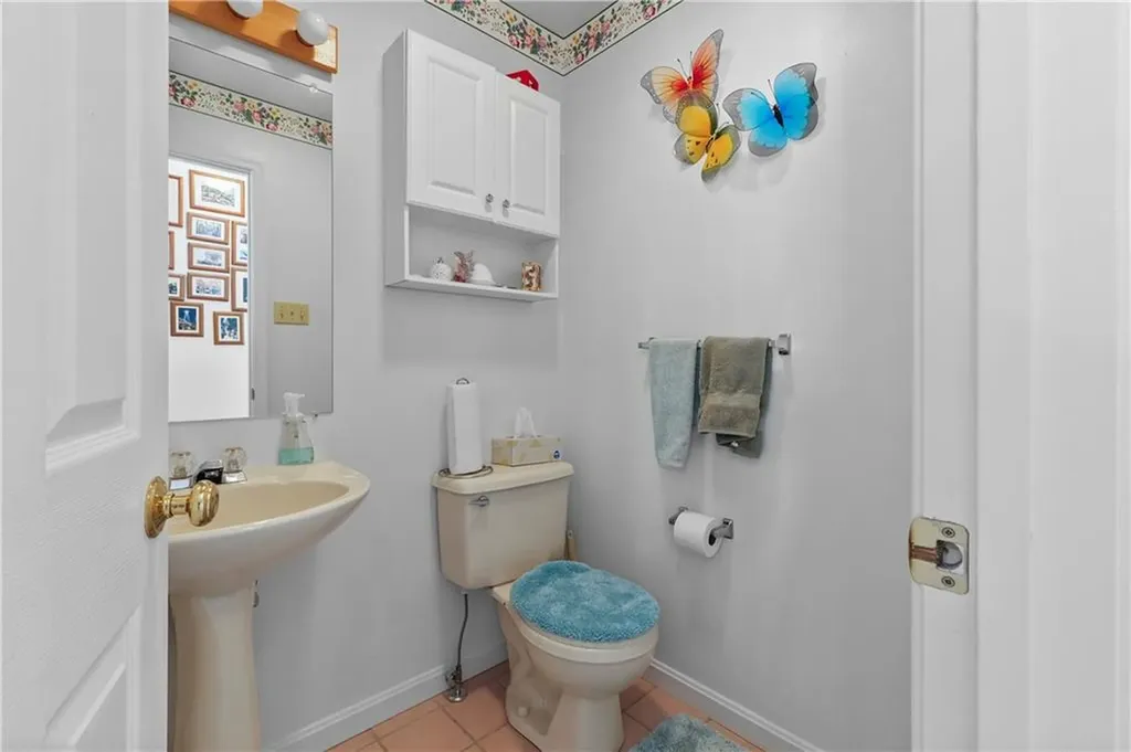 1 Del Bonis Drive Richmond RI 02892