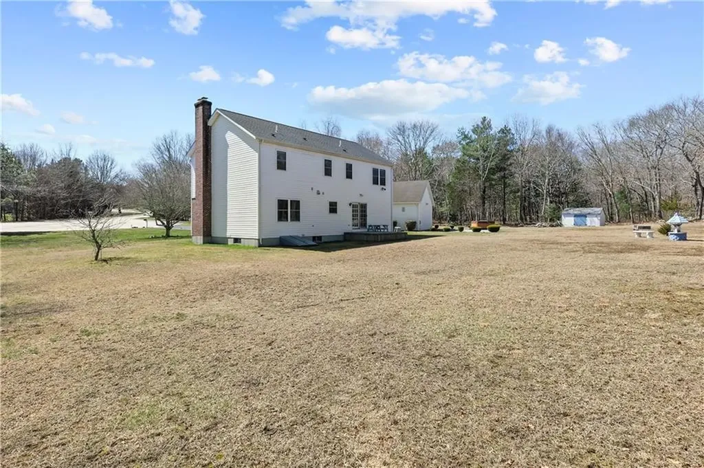 1 Del Bonis Drive Richmond RI 02892