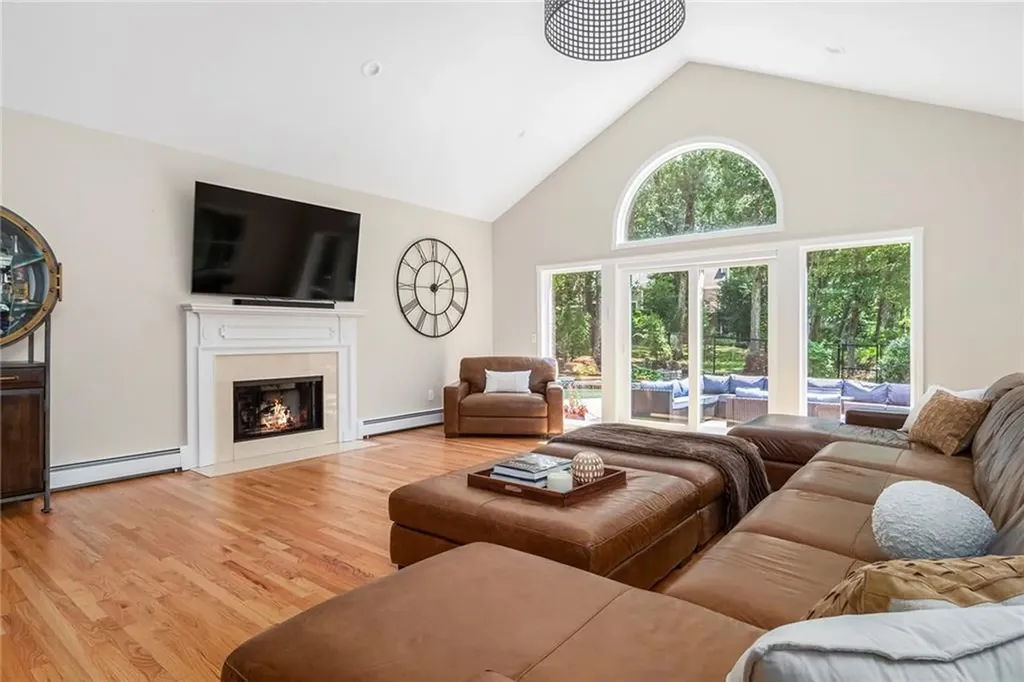 15 Preakness Drive Lincoln RI 02865