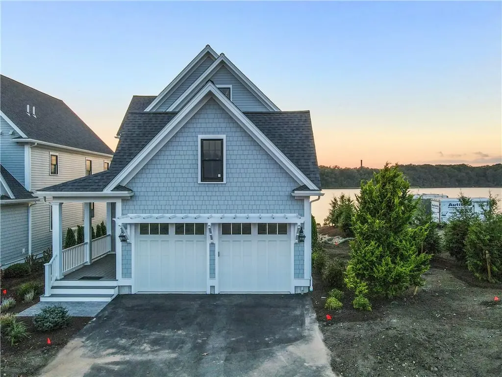 130 East Point Drive East Providence RI 02916