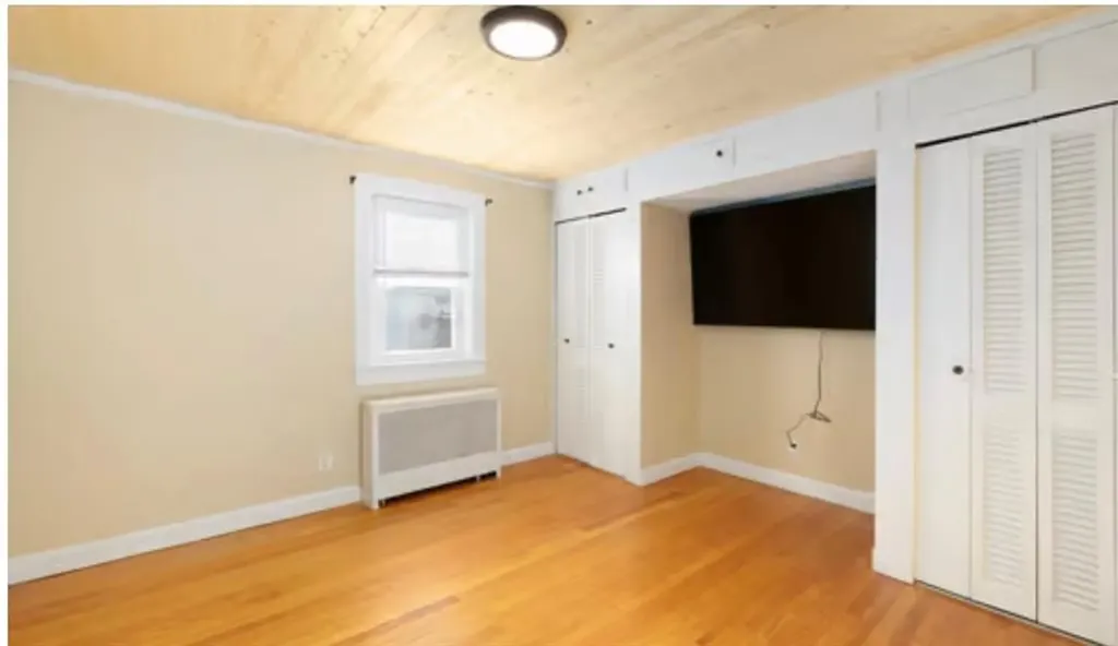 32 Northup Street Warwick RI 02889
