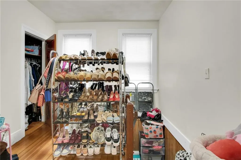 63 Park Avenue Cranston RI 02905