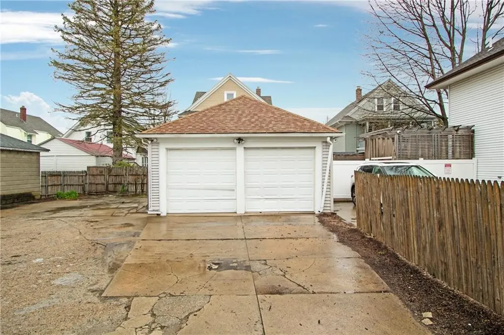 63 Park Avenue Cranston RI 02905