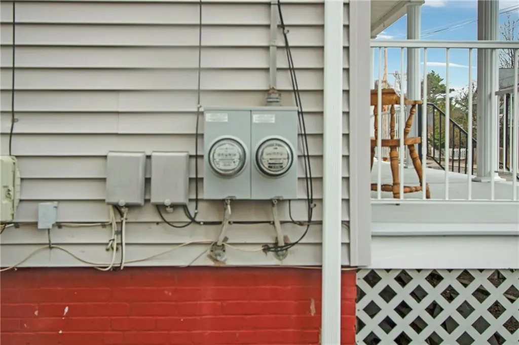 63 Park Avenue Cranston RI 02905