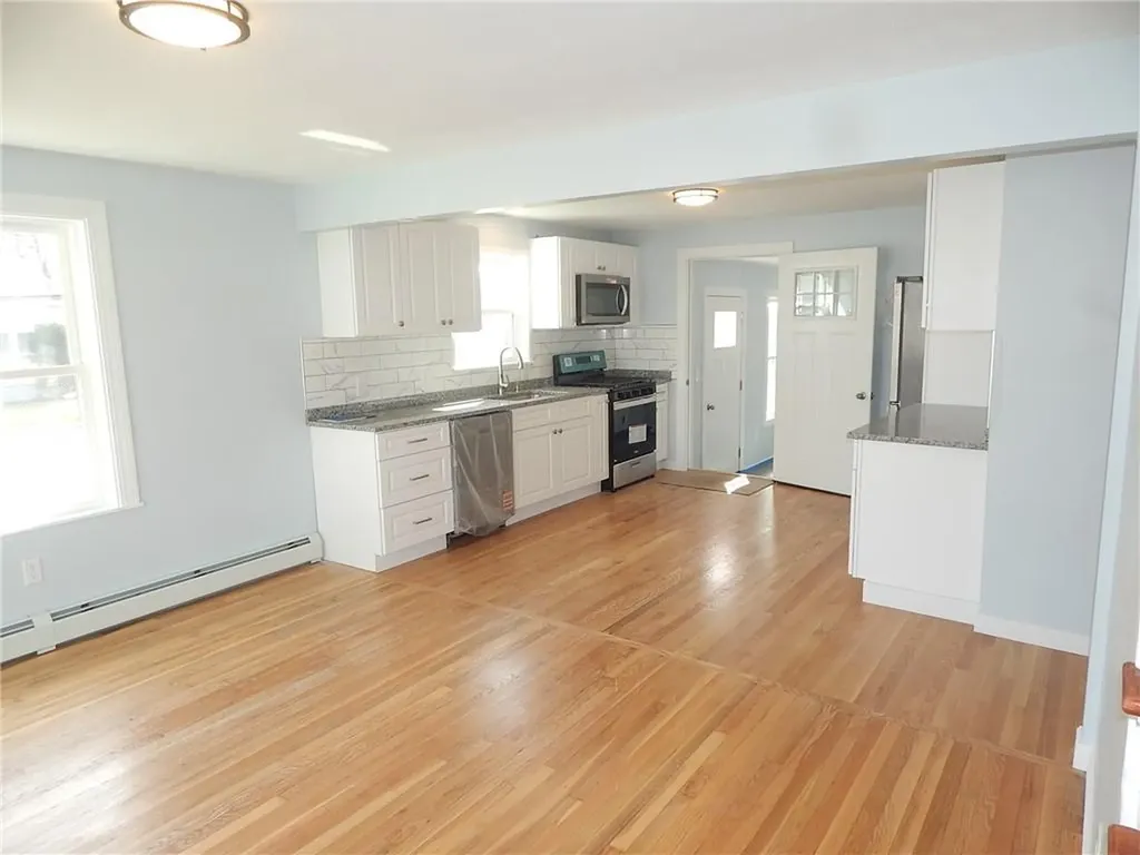 65 Byron Avenue Pawtucket RI 02861
