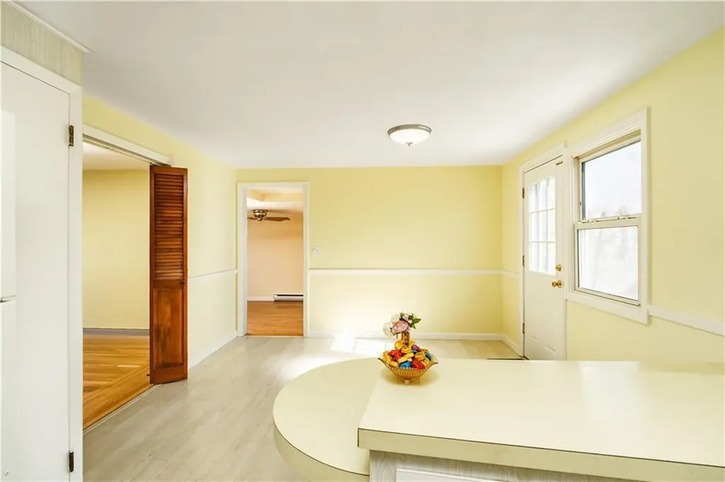 112 Brookwood Road Warwick RI 02889