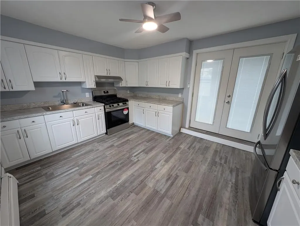 126 Dunnell Avenue Pawtucket RI 02860