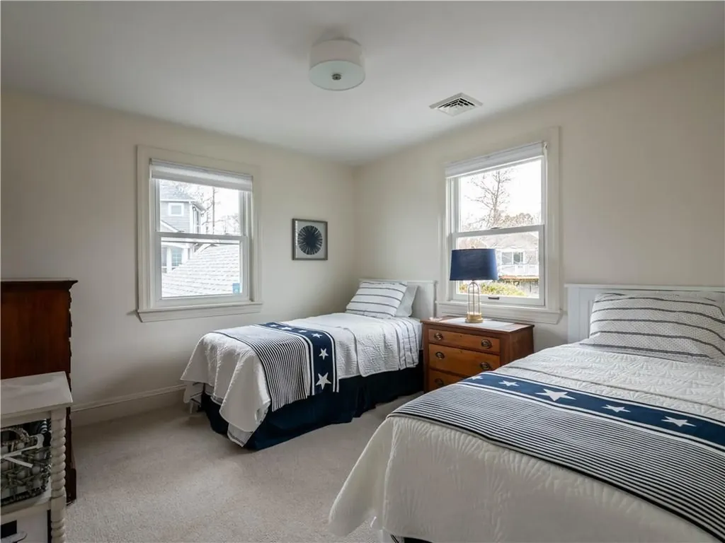 132 Memorial Boulevard Newport RI 02840