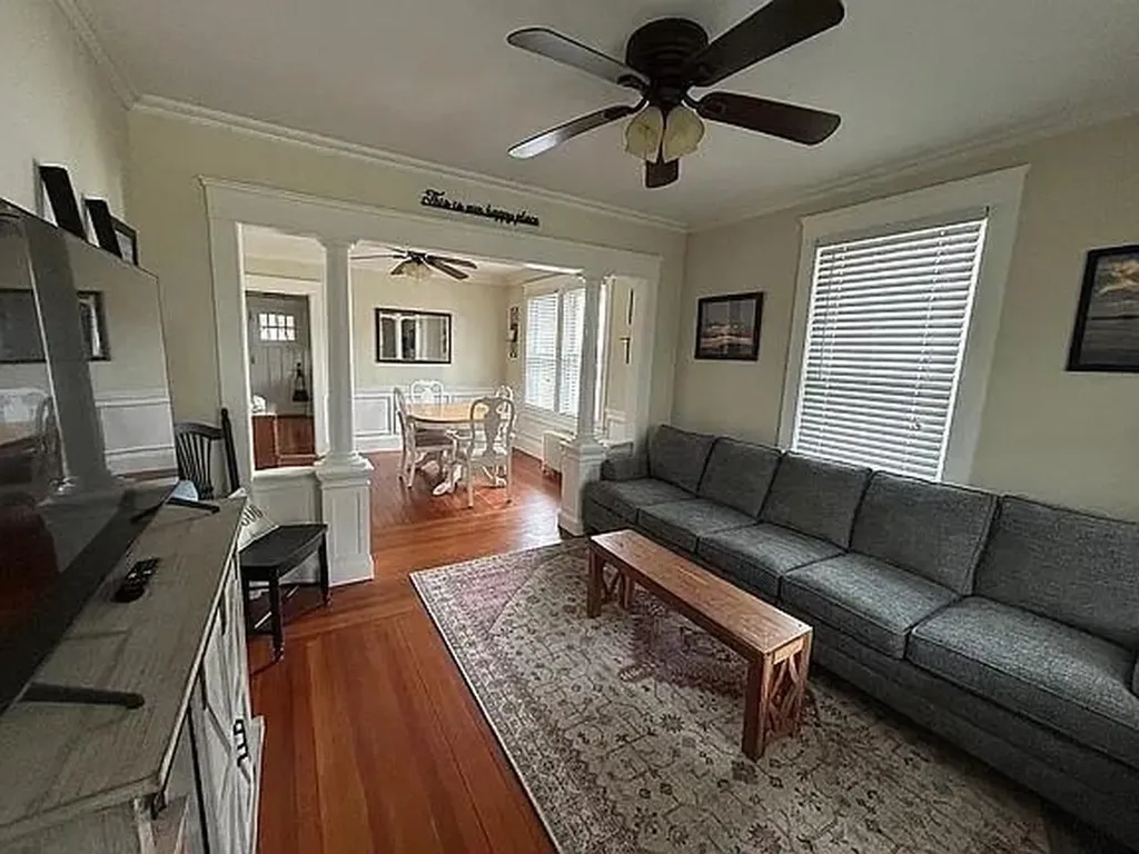 73 Prospect Street Barrington RI 02806