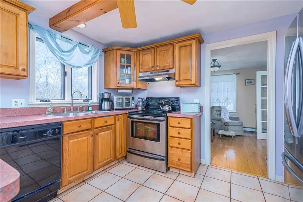 79 Old Snake Hill Road Glocester RI 02814