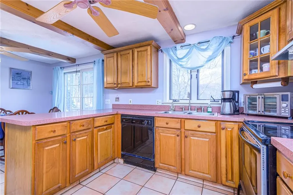 79 Old Snake Hill Road Glocester RI 02814