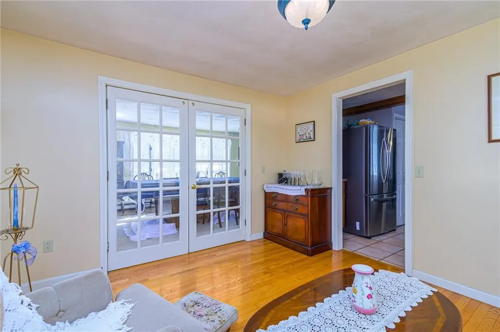 79 Old Snake Hill Road Glocester RI 02814