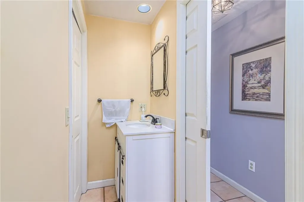 79 Old Snake Hill Road Glocester RI 02814