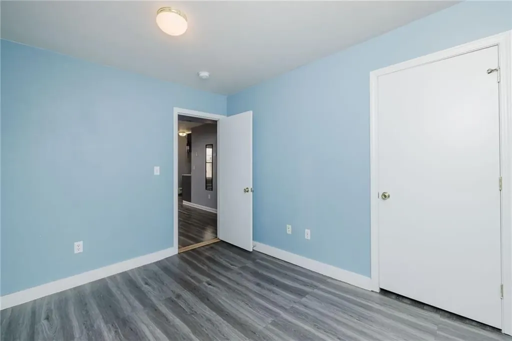 6 Bennett Street Woonsocket RI 02895