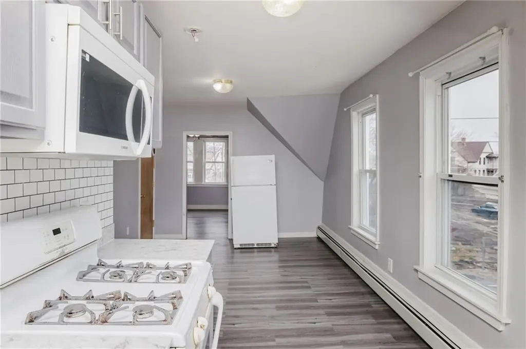 6 Bennett Street Woonsocket RI 02895
