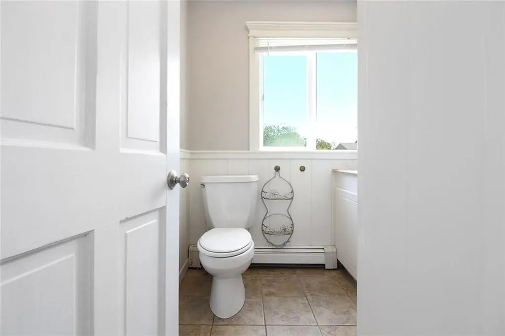 53 Carroll Avenue Newport RI 02840