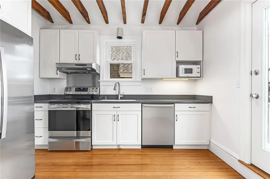 214 Rochambeau Avenue Providence RI 02906