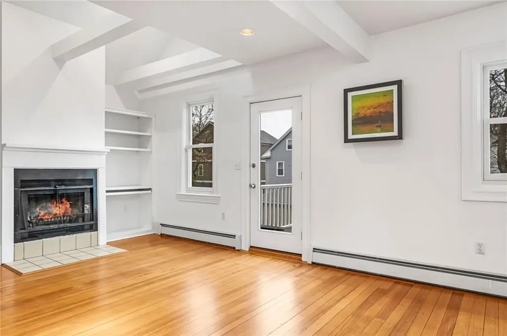 214 Rochambeau Avenue Providence RI 02906