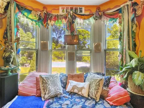 219 Nanaquaket Road Tiverton RI 02878