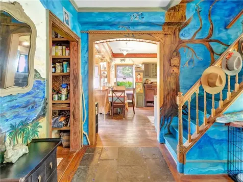 219 Nanaquaket Road Tiverton RI 02878