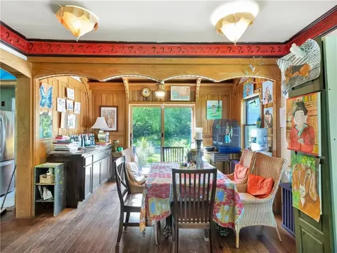 219 Nanaquaket Road Tiverton RI 02878