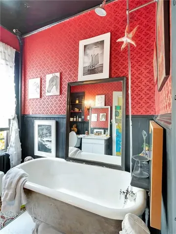 219 Nanaquaket Road Tiverton RI 02878