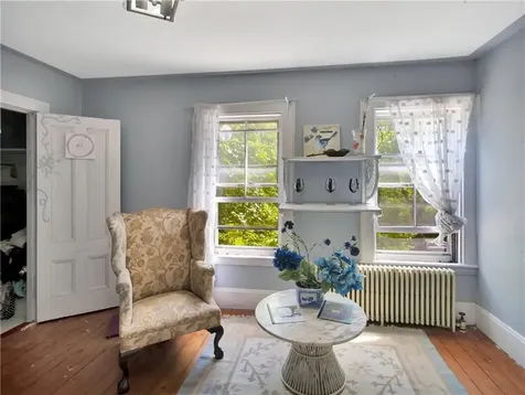 219 Nanaquaket Road Tiverton RI 02878