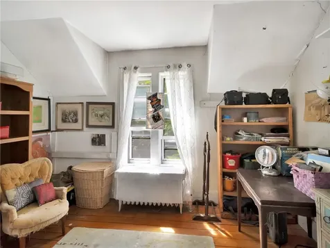 219 Nanaquaket Road Tiverton RI 02878