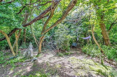 219 Nanaquaket Road Tiverton RI 02878