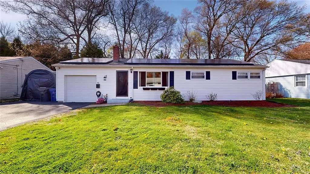 51 New Britain Drive Warwick RI 02889