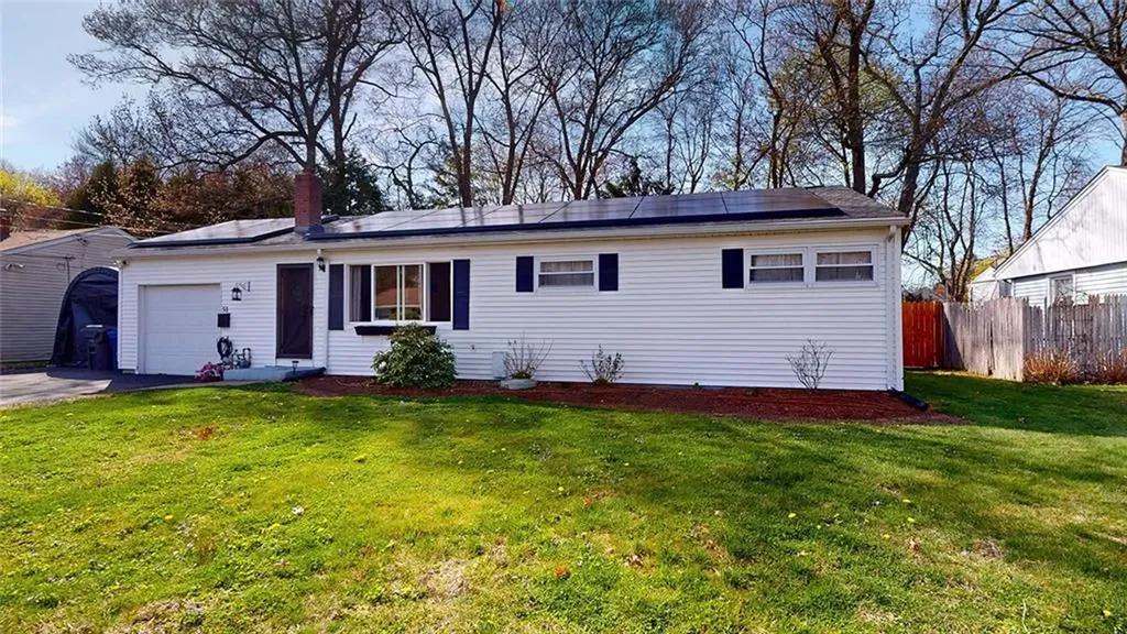 51 New Britain Drive Warwick RI 02889