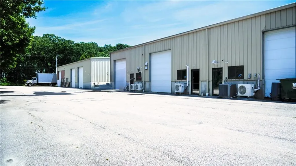 440 Dry Bridge Road North Kingstown RI 02852