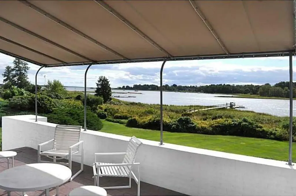 119 Adams Point Road Barrington RI 02806