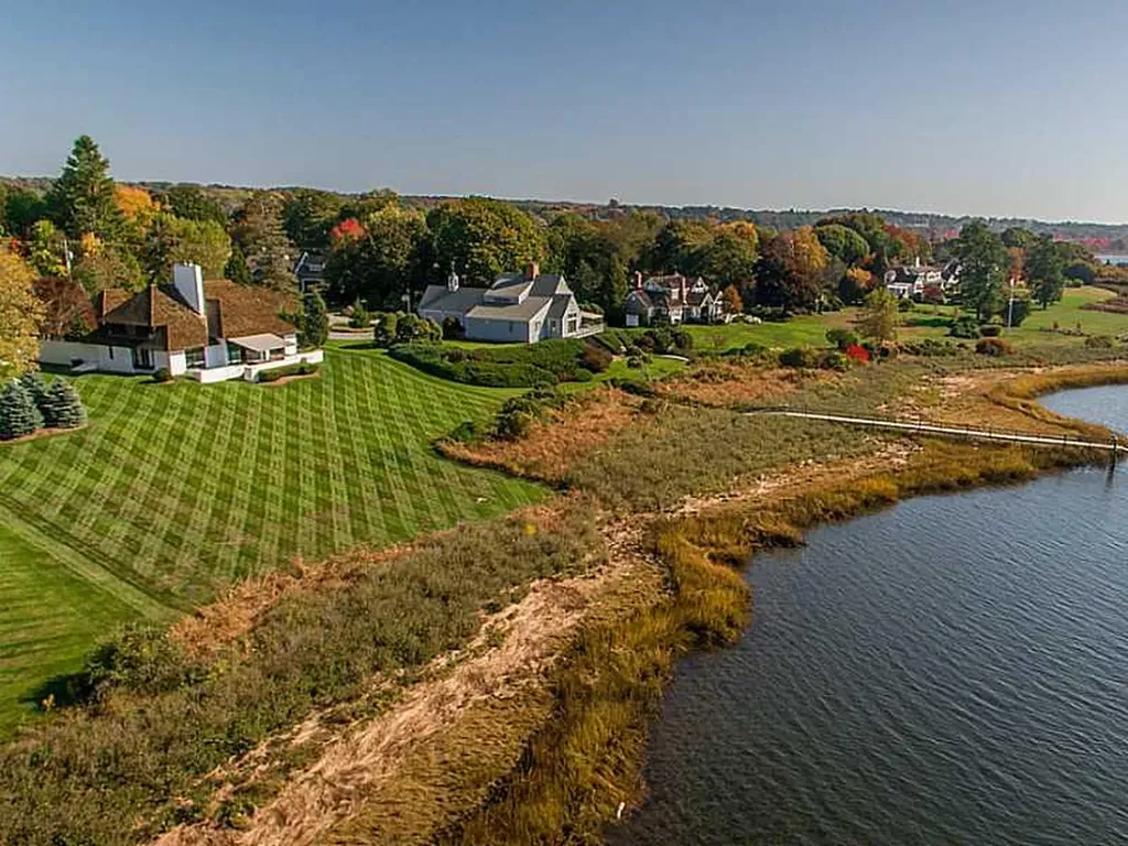 119 Adams Point Road Barrington RI 02806