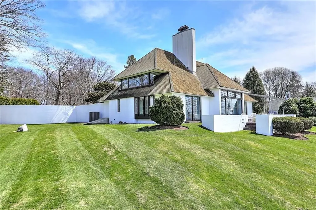 119 Adams Point Road Barrington RI 02806