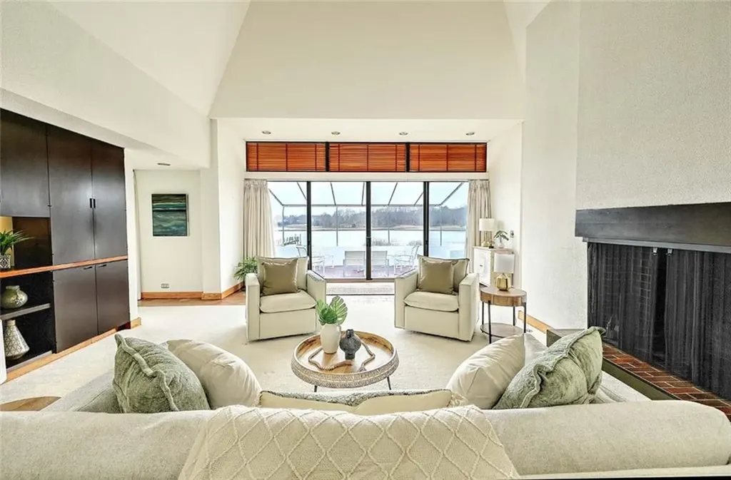 119 Adams Point Road Barrington RI 02806