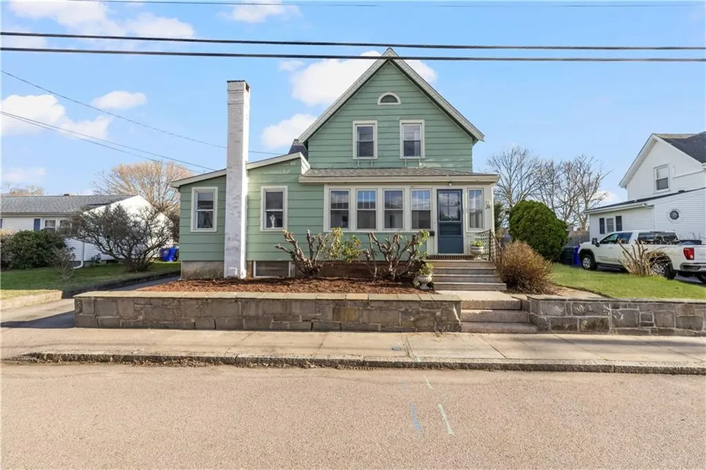 24 Clark Street Westerly RI 02891
