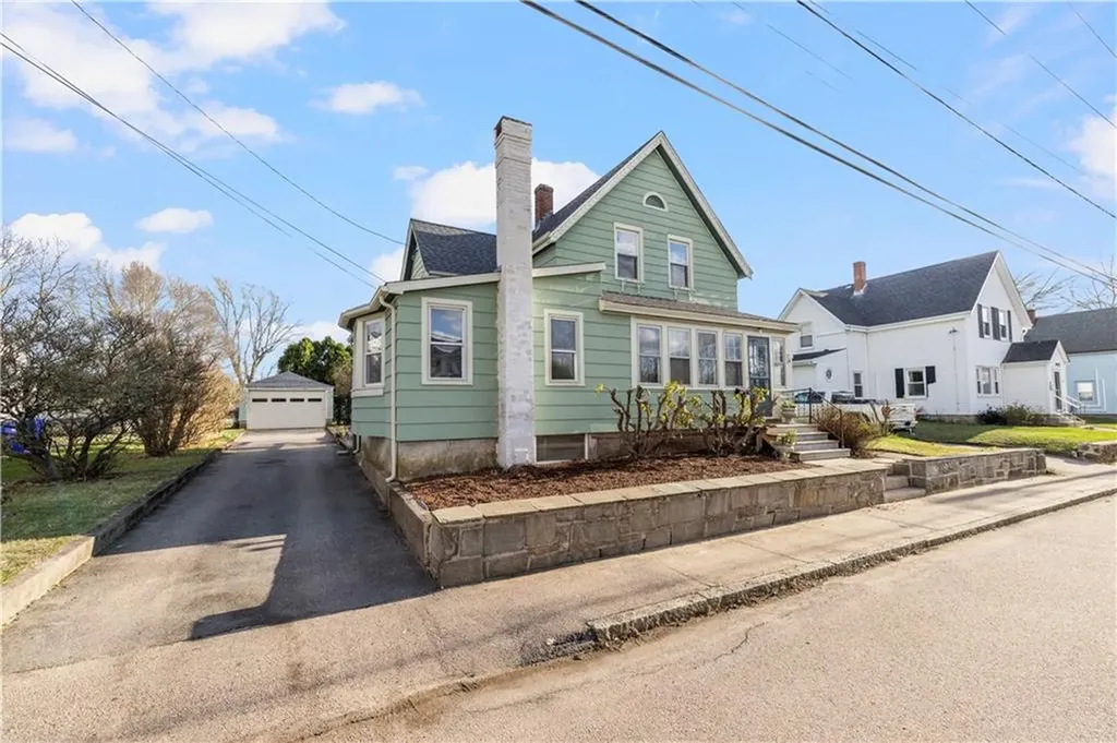 24 Clark Street Westerly RI 02891