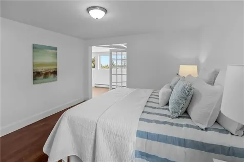 152 Lepes Road Tiverton RI 02878